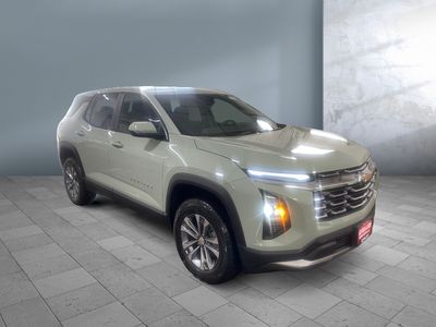 2026 Chevrolet Equinox — photo 8 view