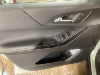 2026 Chevrolet Equinox — photo 10 view