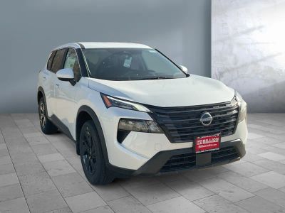 2026 Nissan Rogue — photo 8 view