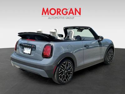 2025 MINI Convertible — photo 7 view