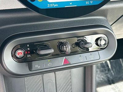 2025 MINI Convertible — photo 14 view