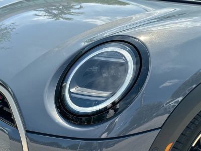 2025 MINI Convertible — photo 27 view