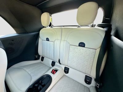 2025 MINI Convertible — photo 19 view