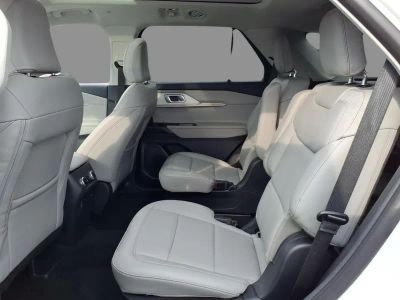 2026 Ford Explorer — detail view