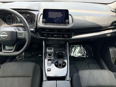 2025 Nissan Rogue — photo 19 view