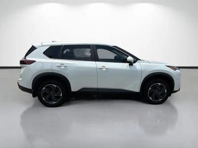 2025 Nissan Rogue — side profile view