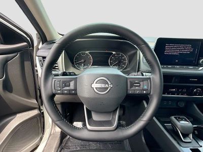 2025 Nissan Rogue — photo 36 view