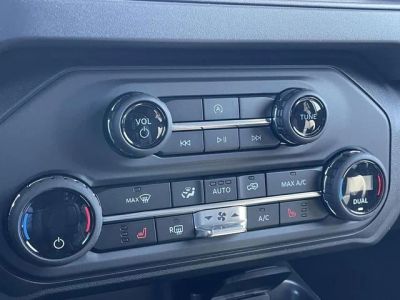 2026 Ford Bronco — photo 21 view