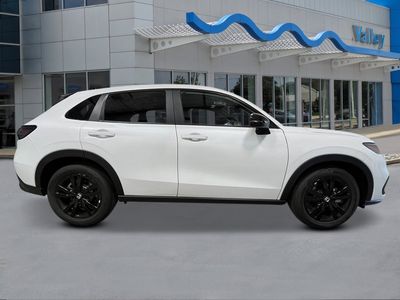 2026 Honda HR-V — engine compartment view