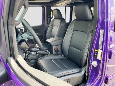 2026 Jeep Wrangler — photo 19 view