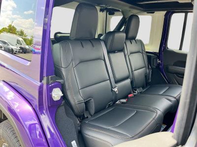 2026 Jeep Wrangler — photo 24 view