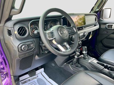 2026 Jeep Wrangler — photo 9 view