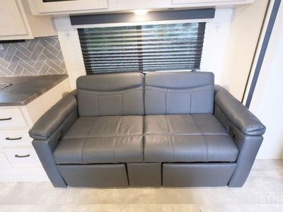 2023 Coachmen Apex Ultra Lite - Photo 12