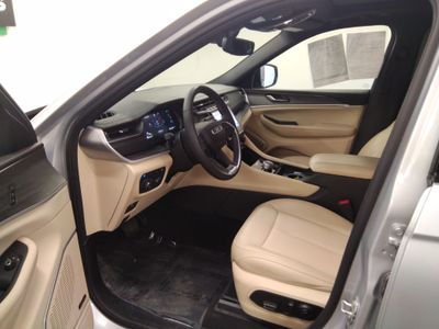 2024 Jeep Grand Cherokee 4xe - Photo 8