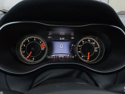2023 Jeep Cherokee - Photo 10