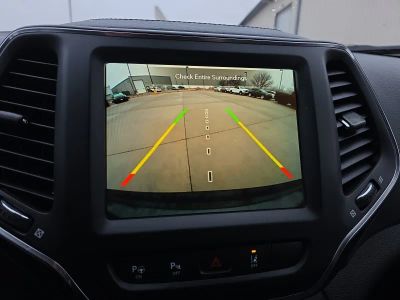 2023 Jeep Cherokee - Photo 23
