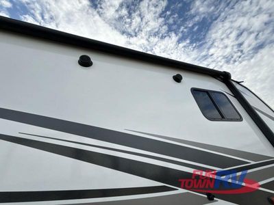 2023 CrossRoads RV Cruiser Aire - Photo 16