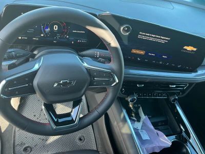 2026 Chevrolet Suburban — photo 15 view