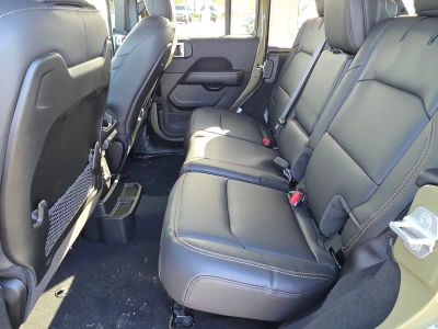 2026 Jeep Wrangler — photo 8 view