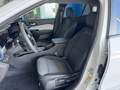 2025 Chevrolet Trax - Photo 16