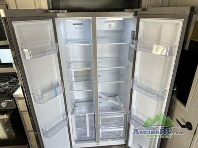 2025 Coachmen RV Brookstone - Photo 13