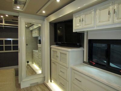 2019 Tiffin ALLEGRO BUS - Photo 22