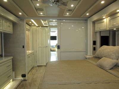 2019 Tiffin ALLEGRO BUS - Photo 21