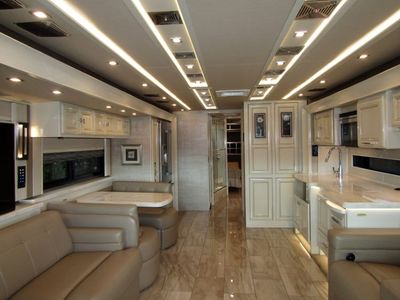 2019 Tiffin ALLEGRO BUS - Photo 5
