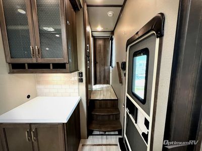 2021 Grand Design Solitude S-Class - Photo 15