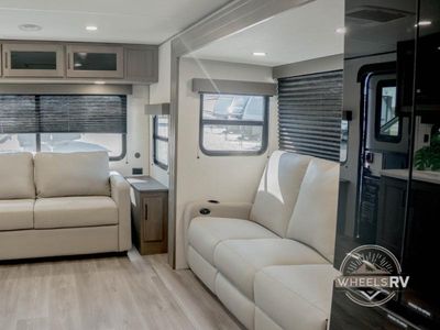 2026 Grand Design Transcend - Photo 16