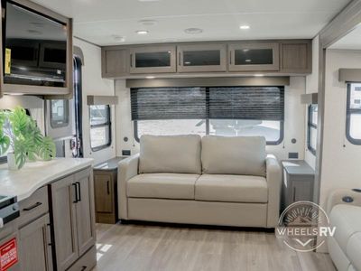 2026 Grand Design Transcend - Photo 17