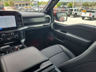 2025 Ford F-150 - Photo 14