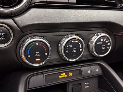 2018 Mazda MX-5 Miata - Photo 12