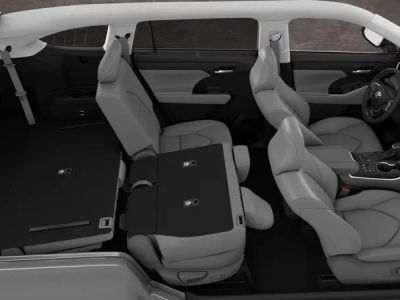 2026 Toyota Highlander - Photo 22