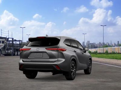 2026 Toyota Highlander - Photo 11