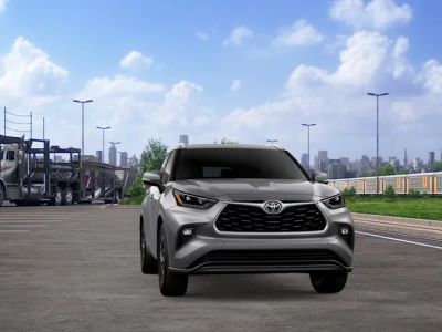 2026 Toyota Highlander - Photo 18