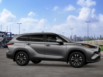 2026 Toyota Highlander - Photo 15