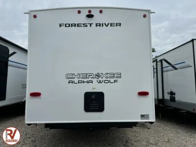 2026 Cherokee Alpha Wolf 24TRUNK - Photo 4