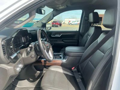 2023 GMC Sierra 1500 — photo 9 view