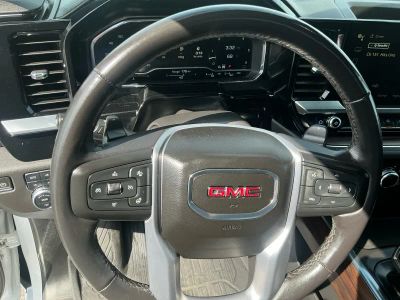 2023 GMC Sierra 1500 — photo 13 view