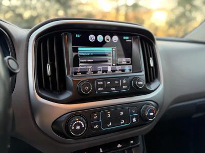 2017 Chevrolet Colorado — photo 21 view