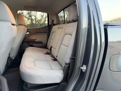 2017 Chevrolet Colorado — photo 17 view