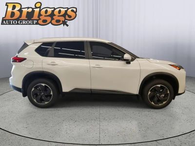 2026 Nissan Rogue — detail view