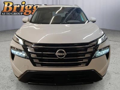 2026 Nissan Rogue — side profile view