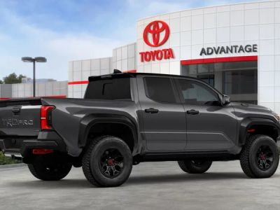 2026 Toyota Tacoma i-FORCE MAX - Photo 13