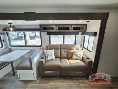 2026 SportTrek Touring Edition STT343VBH - Photo 31