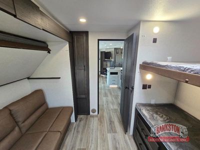 2026 SportTrek Touring Edition STT343VBH - Photo 28
