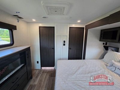 2026 SportTrek Touring Edition STT343VBH - Photo 42