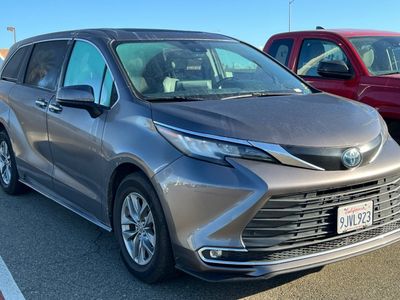 2022 Toyota Sienna - Photo 3