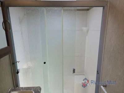 2016 Keystone RV Laredo — photo 27 view
